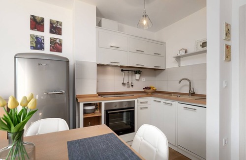 Vrsar Apartment | Luxury apartment with sea view, only 50 metres from the marina and 300 metres from the beach