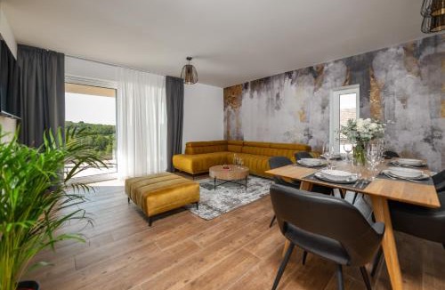 Ivanic-Grad Apartment | Luxury apartments Villa Wood NEW