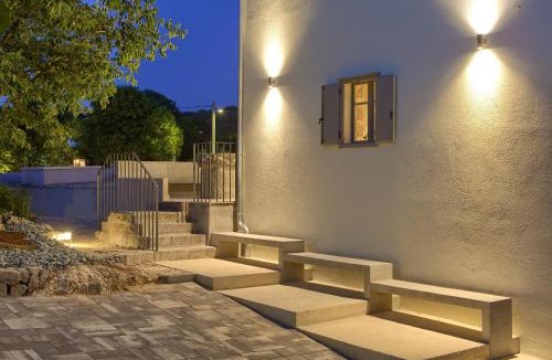 Nenadici Villa | Luxury Jerini House with pool and wellness