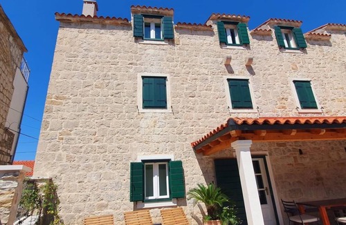 Kastel Sucurac Villa | Luxury Renovated Stone Villa