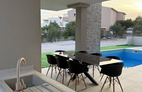 Brodarica House | Luxury Seaview Villa Brodarica Sibenik with Pool Jacuzzi Fitness Room Billiar