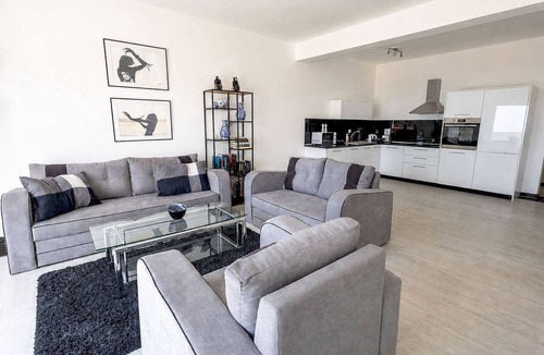 Ravno Apartment | Luxury Villa Alice with private infinity pool and Sea View - near Dubrovnik