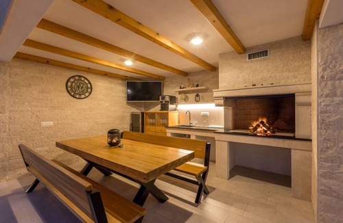 Marina Villa | Luxury villa Diana with heated pool, jacuzzi and sauna