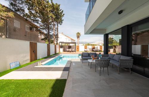 Zrce Villa | Luxury Villa Elements - Novalja