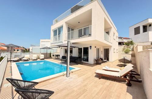 Razanj Villa | Luxury Villa Emily