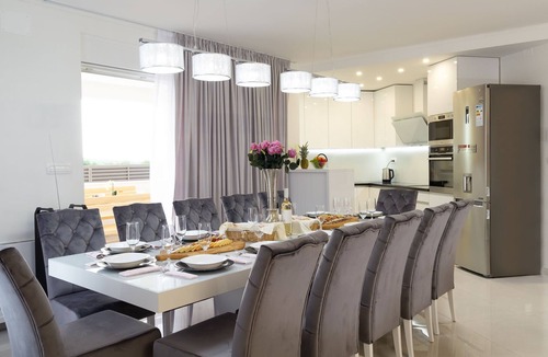 Poljica Villa | Luxury villa for 12 people, pool, sauna, whirlpool, tennis, golf, soccer field