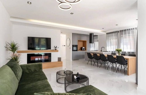Nova Vas Villa | Luxury villa for 7 persons with pool, sauna and panoramic sea view