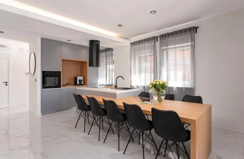 Nova Vas Villa | Luxury villa for 7 persons with pool, sauna and panoramic sea view