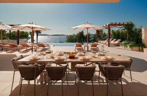 Hvar Villa | Luxury Villa Hvar Deluxe Palace 1 with heated pool, gym and sauna