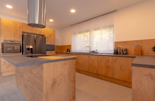 Solin Villa | Luxury Villa IN with Heated Pool,Jacuzzi and Sauna,Split