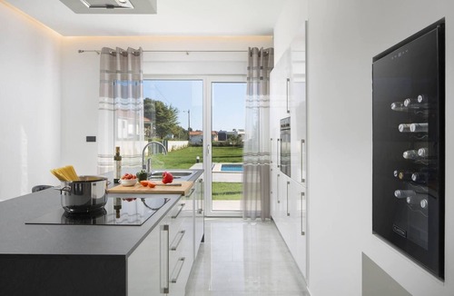 Premantura Villa | Luxury Villa Kriya Medulin Istria w/Pool and Gym