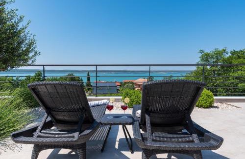 Maslenica Villa | Luxury Villa Royal Hill with 34 m2 pool