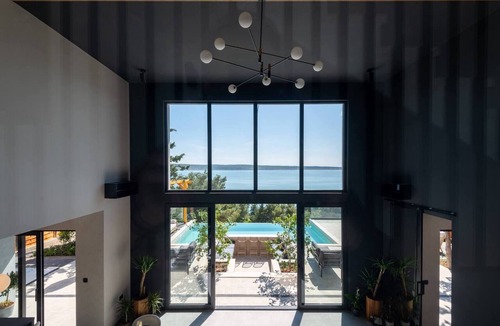 Starigrad Villa | Luxury Villa Soho infinity pool, Jacuzzi, sauna, family, stylish, quiet area