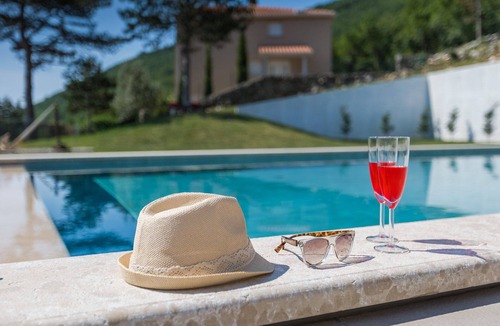 Brsec Villa | Luxury Villa Sunset Sailor with Pool