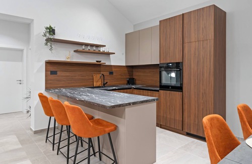 Klostar Ivanic Villa | Luxury villa with pool and spacious estate for family gatherings and events.