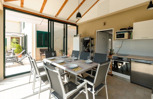 Plano Villa | Luxury Villa with Heated Pool, Terrace, and Outdoor Amenities for Relaxation - Five Bedroom Villa