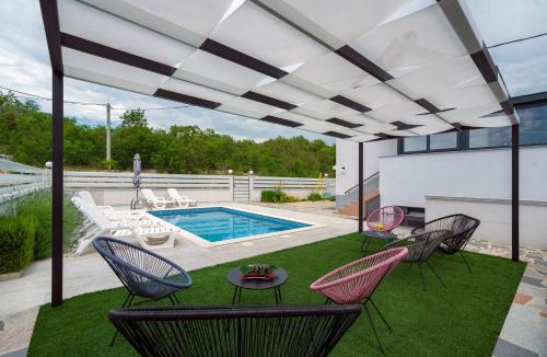 Klis Apartment | Luxury with gallery, heated pool only for you-KLIS CRO