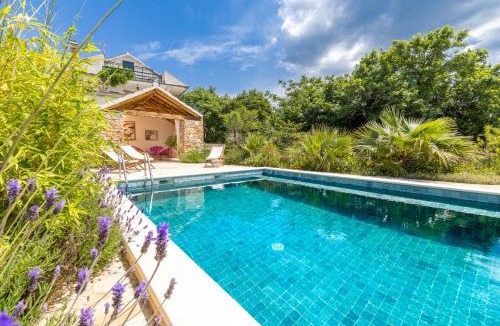 Rudina House | Mai's Cottage