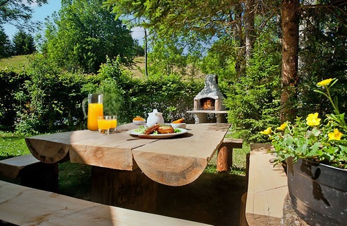 Begovo Razdolje House | Margherita by Interhome