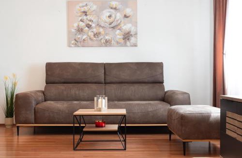 Kastel Sucurac Apartment | Mary - Apartment with private pool & garden