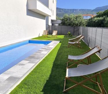Solin Apartment | Maslina House - Family Apartment 2 with Pool