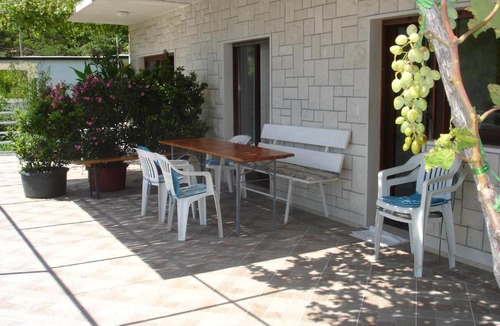 Lokva Rogoznica Apartment | Mate i Dinka