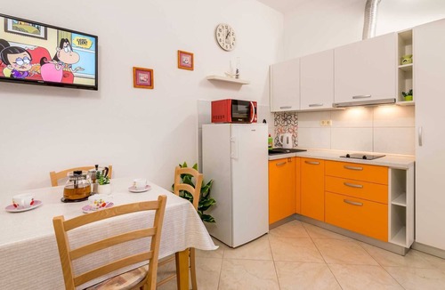 Jurandvor Apartment | Meri 1 A2 - Groundfloor apartment with pool