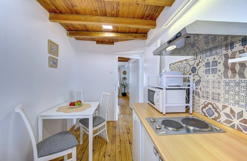 Dorcol Apartment | Mia apartment