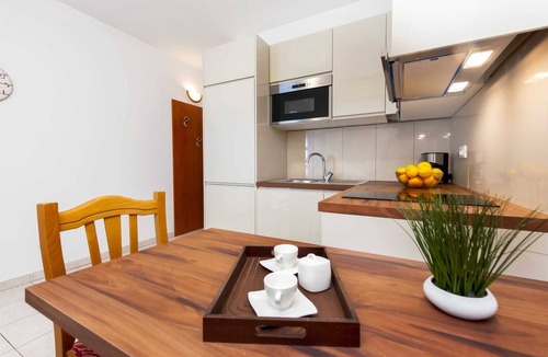 Rovinj Apartment | MIRELA One-Bedroom Apartment 2