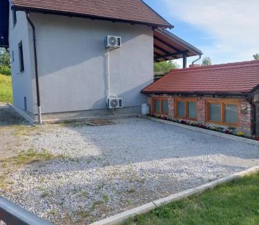 Zlatar House | Mirni raj