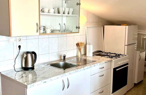 Businci Apartment | mit Balkon und herrlichem Meerblick by Interhome