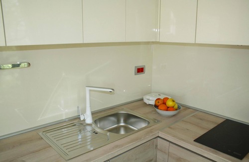 Klenovica Apartment | mobile home "Queen Campagna" with communal pool