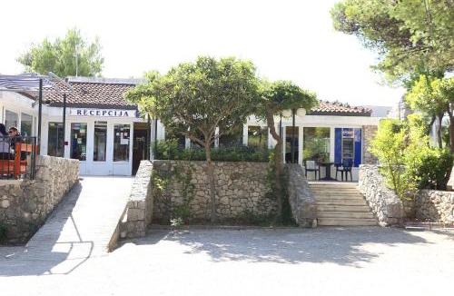 Blato Resort | Mobile homes Dole