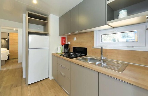 Biograd na Moru House | Mobile homes in Camp Soline at Biograd, with sand- and pebble beach