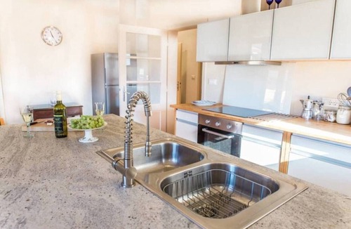 Tolmin Apartment | Modern 2 bedroom townhouse in the center of Tolmin