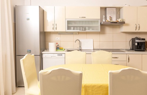 Kastel Kambelovac Apartment | Modern apartment Baco from 1 up to 6 persons