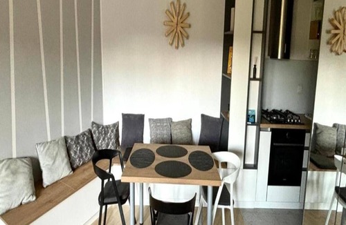 Zagreb Apartment | Modern & Charming - Free Private Parking - One Bedroom Apartment