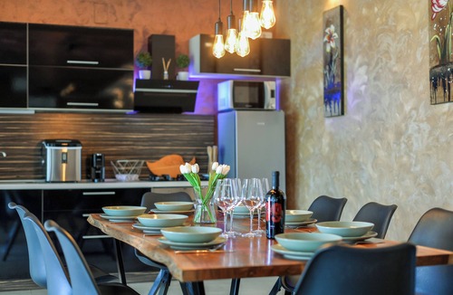 Marija Bistrica Villa | Modern villa for 5 with indoor pool, jacuzzi, sauna, and barbecue