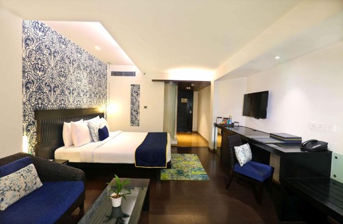 Sector 18 Hotel | Mosaic Original,Noida