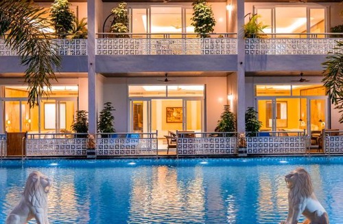 Udaipur District Villa | Mountain Creek 7BHK Luxury Retreat by ELIVAAS Prive Near Fatehsagar