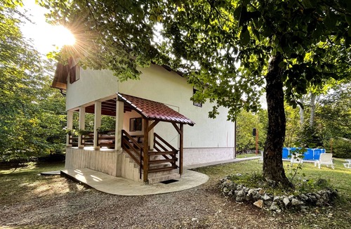 Bribir Cabin | Mountain house with pool