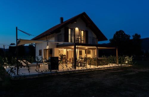 Lic Villa | Mountain Houses Volta