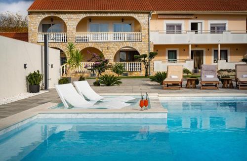 Galovac Apartment | My Dalmatia - Apartment Neda with shared pool