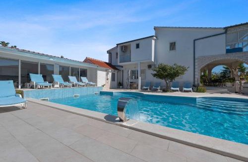 Neoric House | MY DALMATIA - Sport and Spa villa Neoric with private heated pool and tennis court