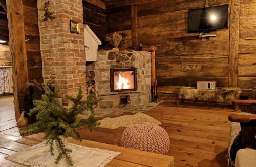 Vojnic House | Naša mala koliba