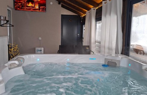 Veliko Trojstvo Villa | Natura Lux Holiday House with Pool and Jacuzzi