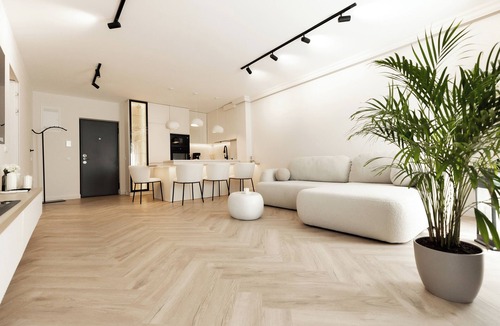 Baia Mare Apartment | Nest Inn Boucle Apartment