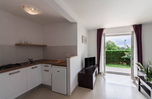 Monterol Apartment | New Apartment for 4 people (2 bedrooms) - Umag - Ground floor