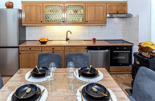 Svinisce Villa | * NEW * Charming stone house Duje with heated pool and jaccuzi