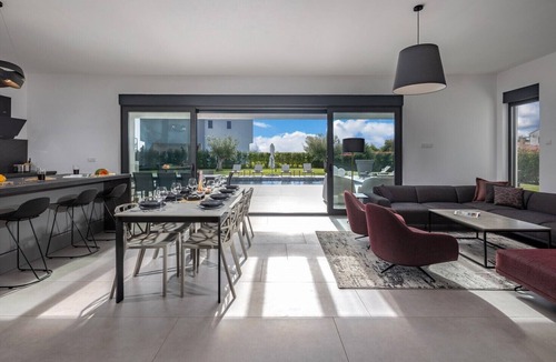 Butkovici Villa | New! Luxury Villa Alta - 50 m2 heated pool family bbq